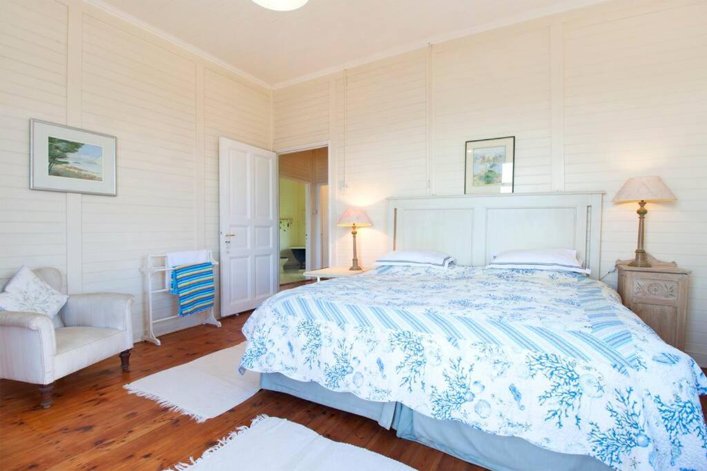 Stunning Boulders House - Simonstown, Cape Holiday home Cape Town