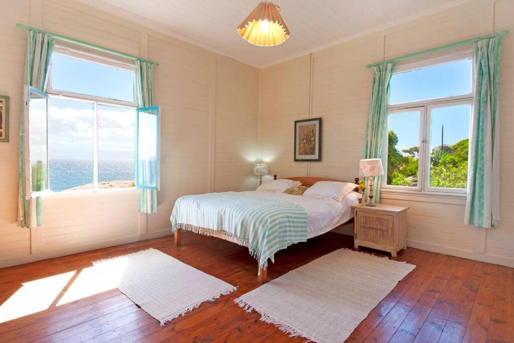 Stunning Boulders House - Simonstown, Cape *