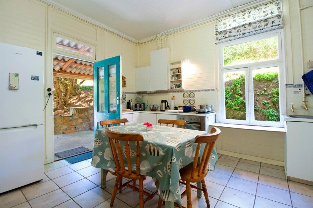 Stunning Boulders House - Simonstown, Cape Holiday home *