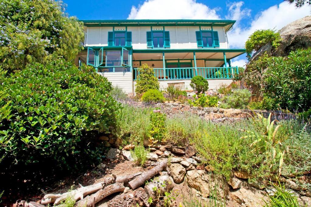 Stunning Boulders House - Simonstown, Cape