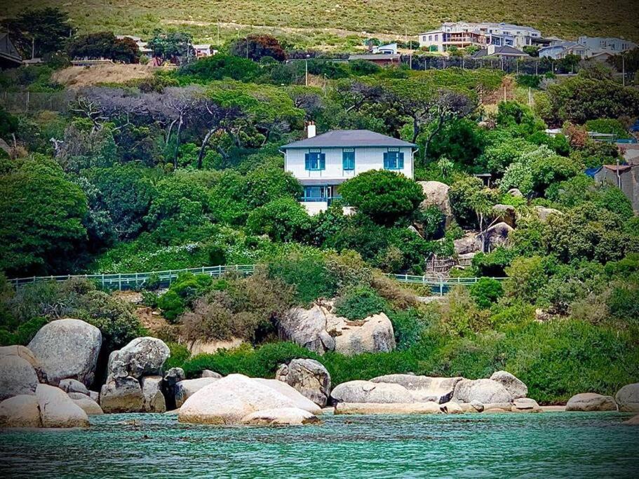 Stunning Boulders House - Simonstown, Cape Cape Town